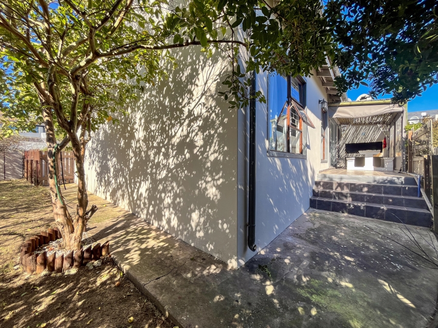 2 Bedroom Property for Sale in Country Club Western Cape